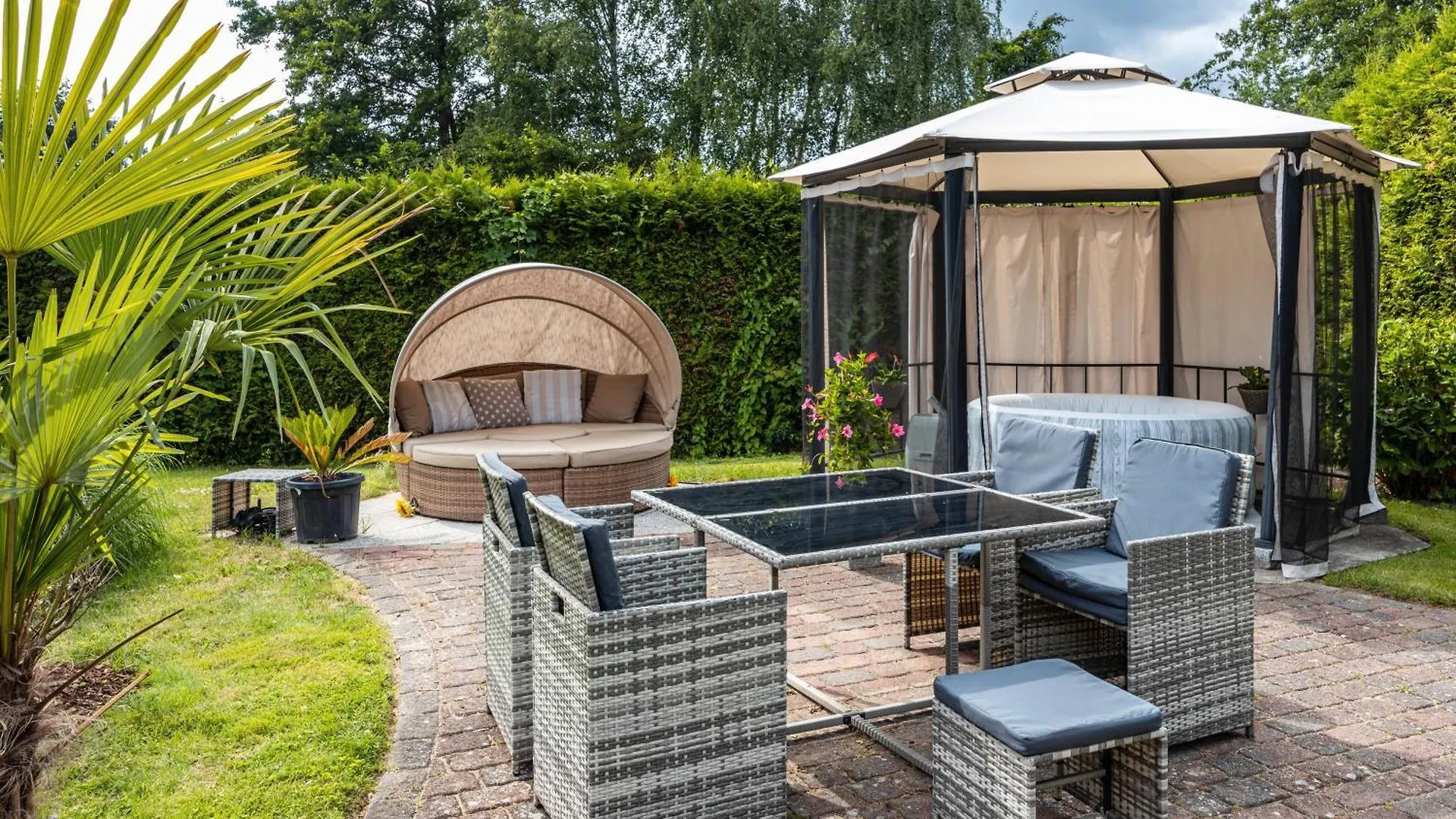 Villa Exklusive Traumvilla Mit Sauna Hamburg